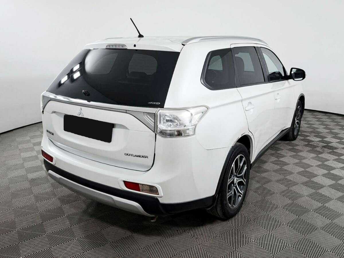 Mitsubishi Outlander, 2014 - Фото №3