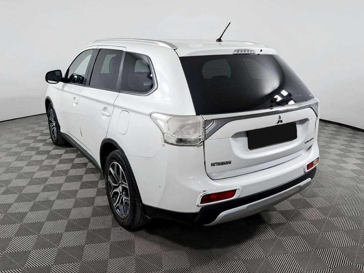 Mitsubishi Outlander, 2014 - Фото №5
