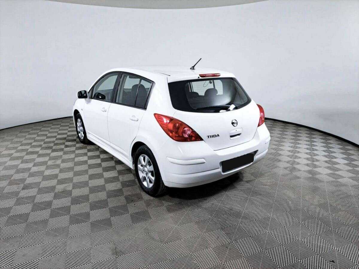 Nissan Tiida, 2012 - Фото №6
