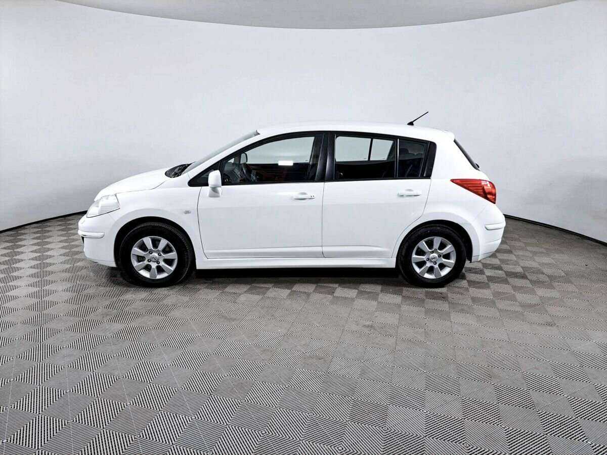 Nissan Tiida, 2012 - Фото №7
