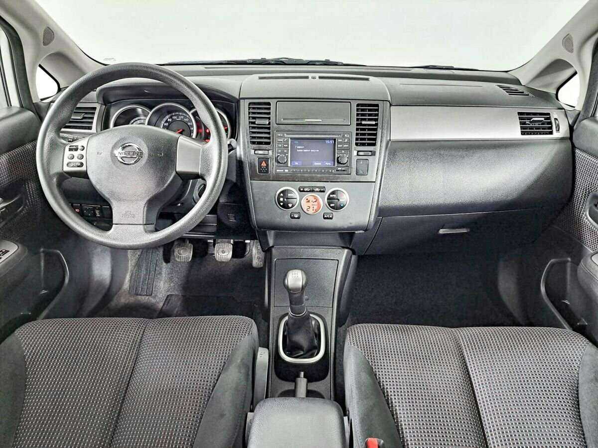 Nissan Tiida, 2012 - Фото №11