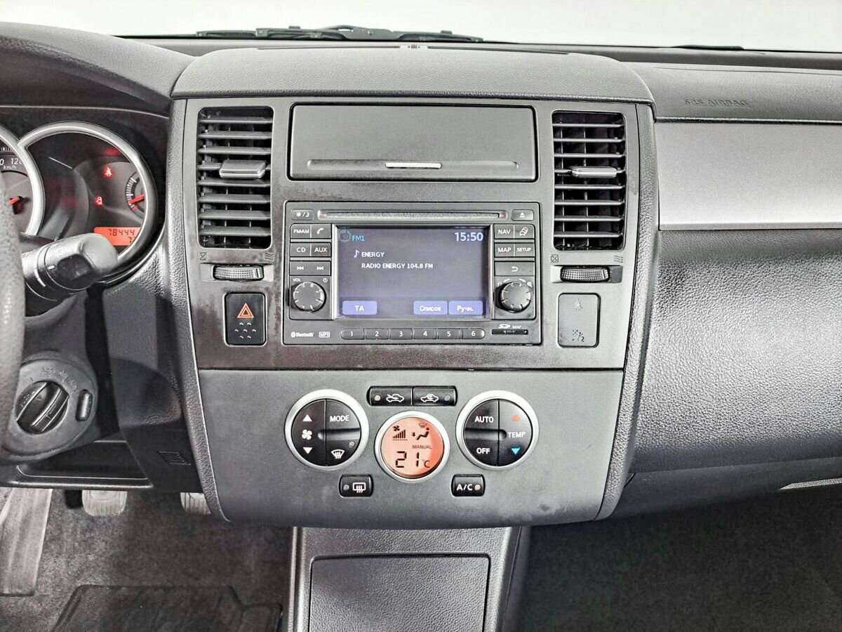 Nissan Tiida, 2012 - Фото №12