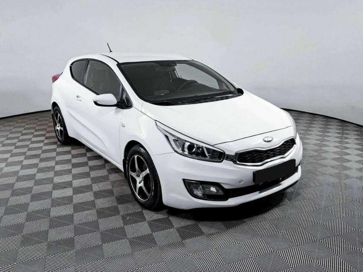 Kia Ceed, 2013 - Фото №2