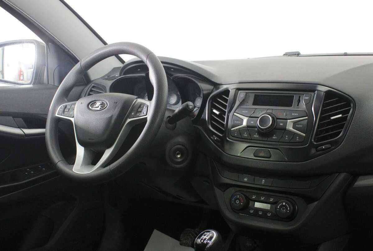 Lada (ВАЗ) Vesta Cross, 2022 - Фото №6