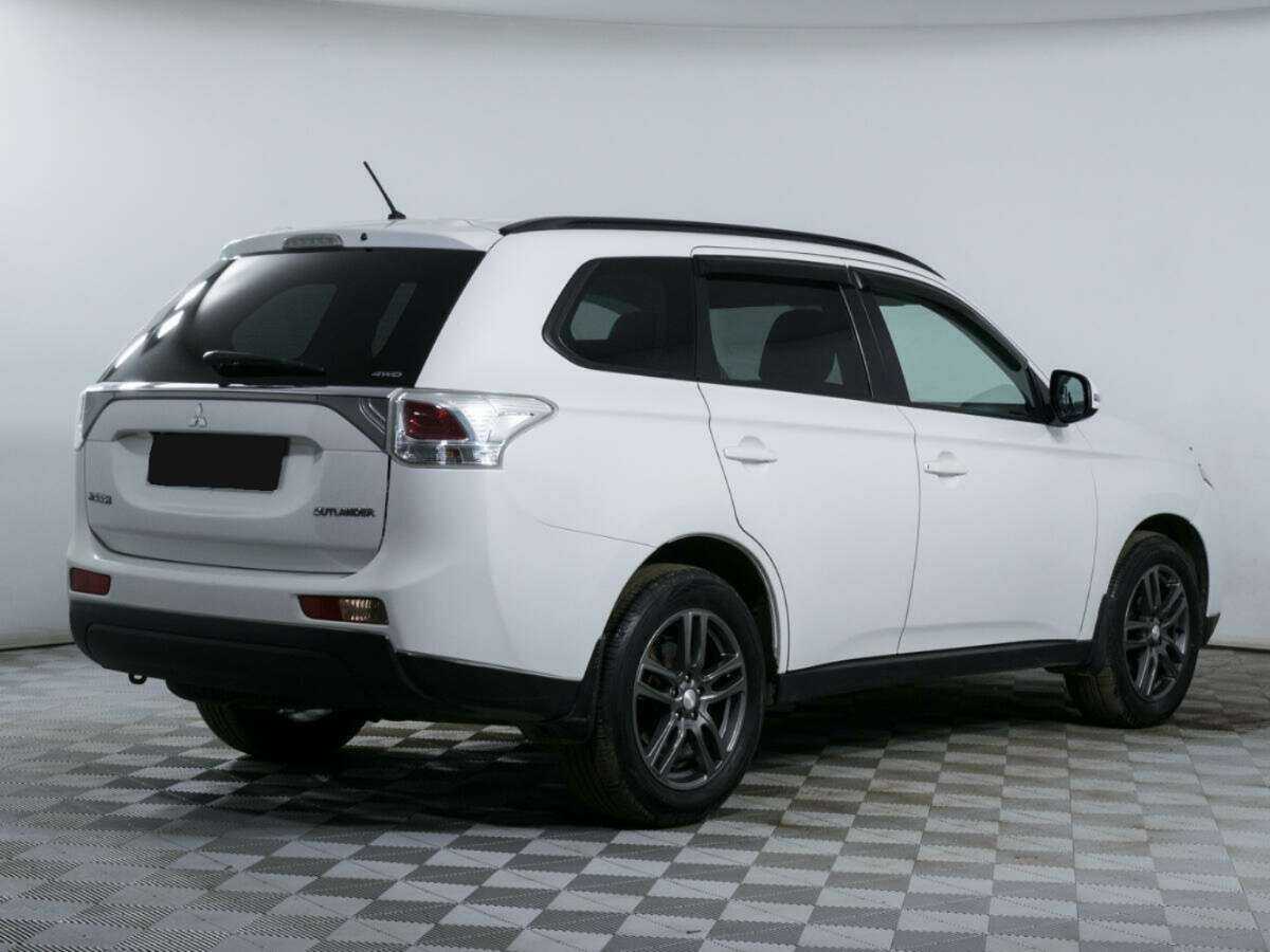 Mitsubishi Outlander, 2012 - Фото №4
