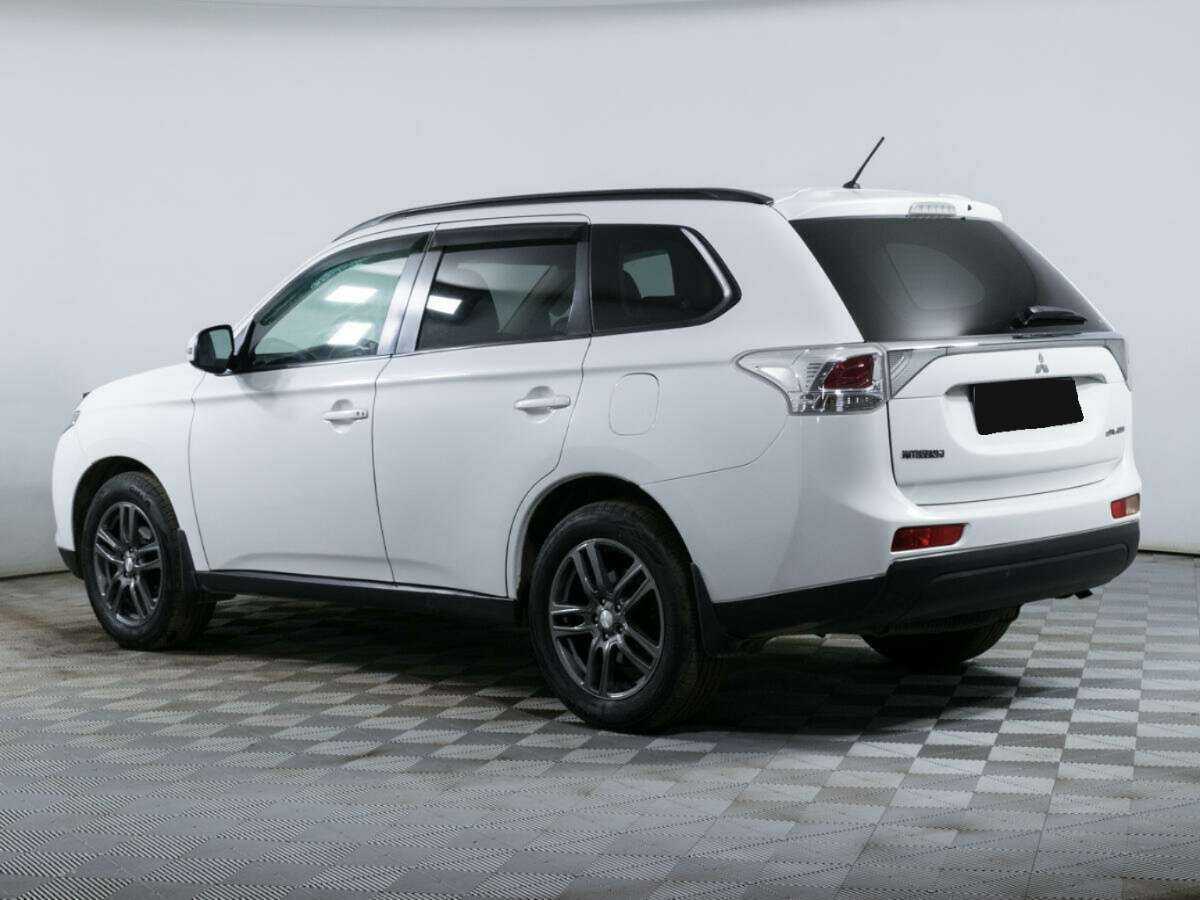 Mitsubishi Outlander, 2012 - Фото №6