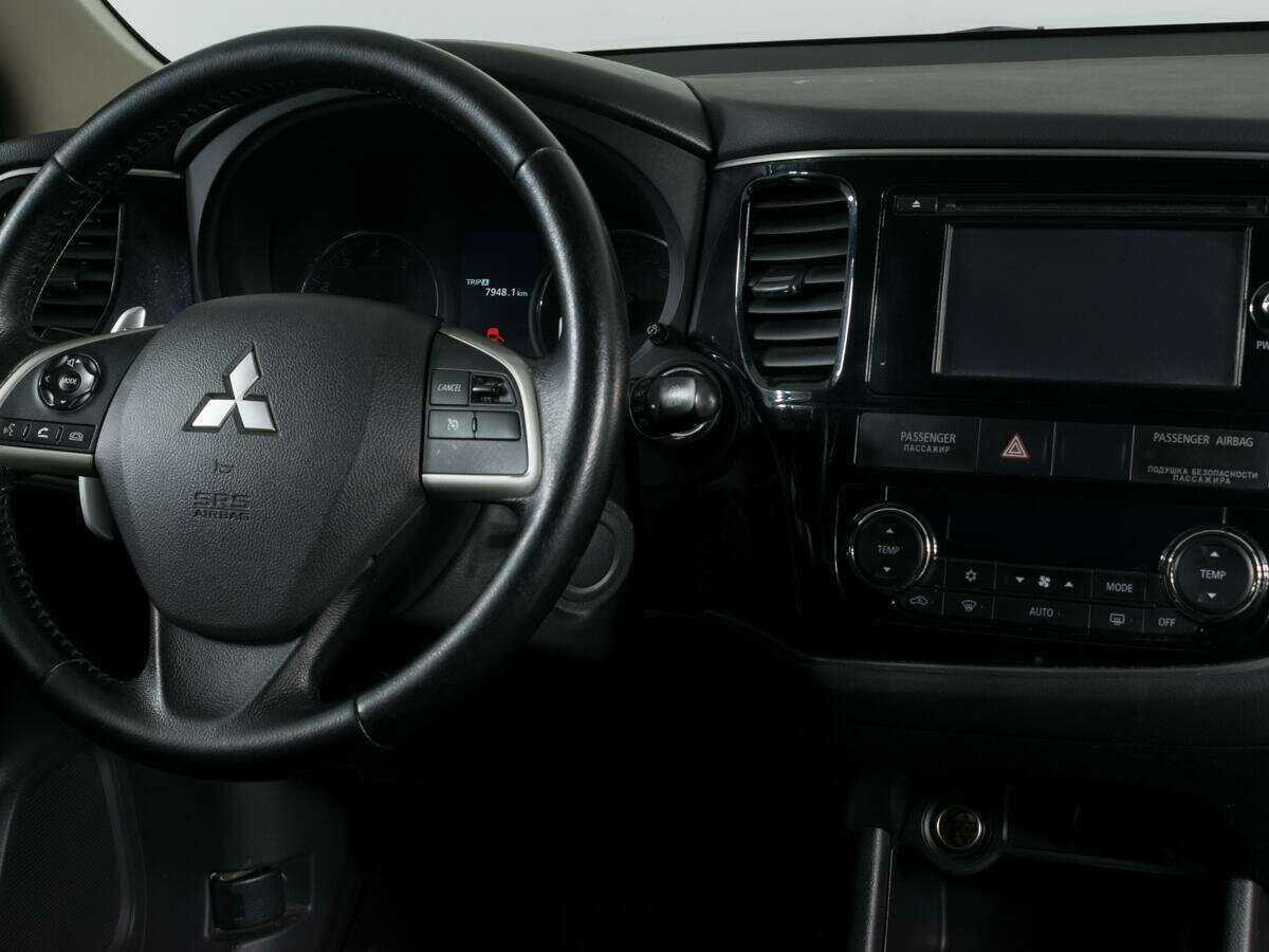 Mitsubishi Outlander, 2012 - Фото №10
