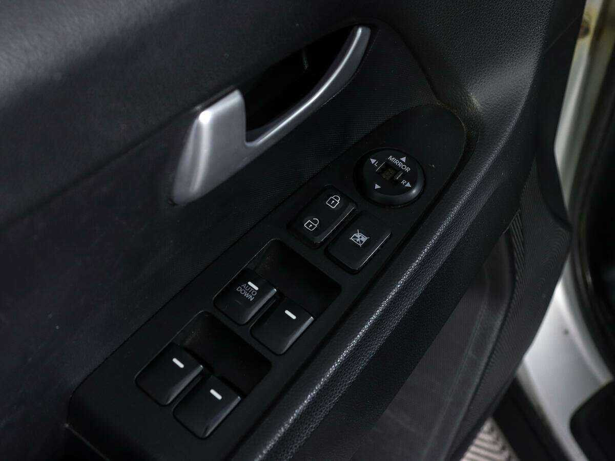 Kia Sportage, 2012 - Фото №13