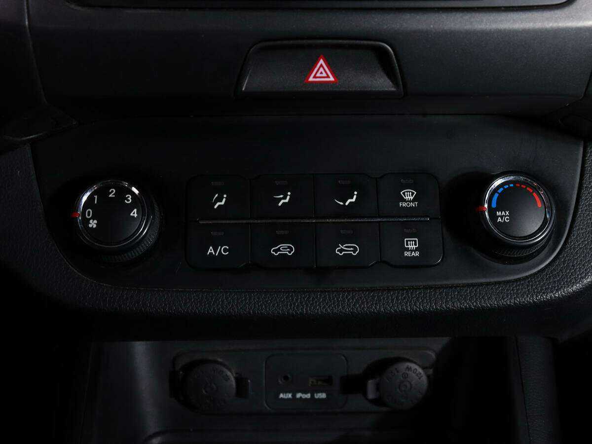 Kia Sportage, 2012 - Фото №14