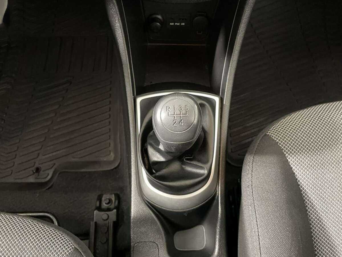 Hyundai Solaris, 2014 - Фото №12