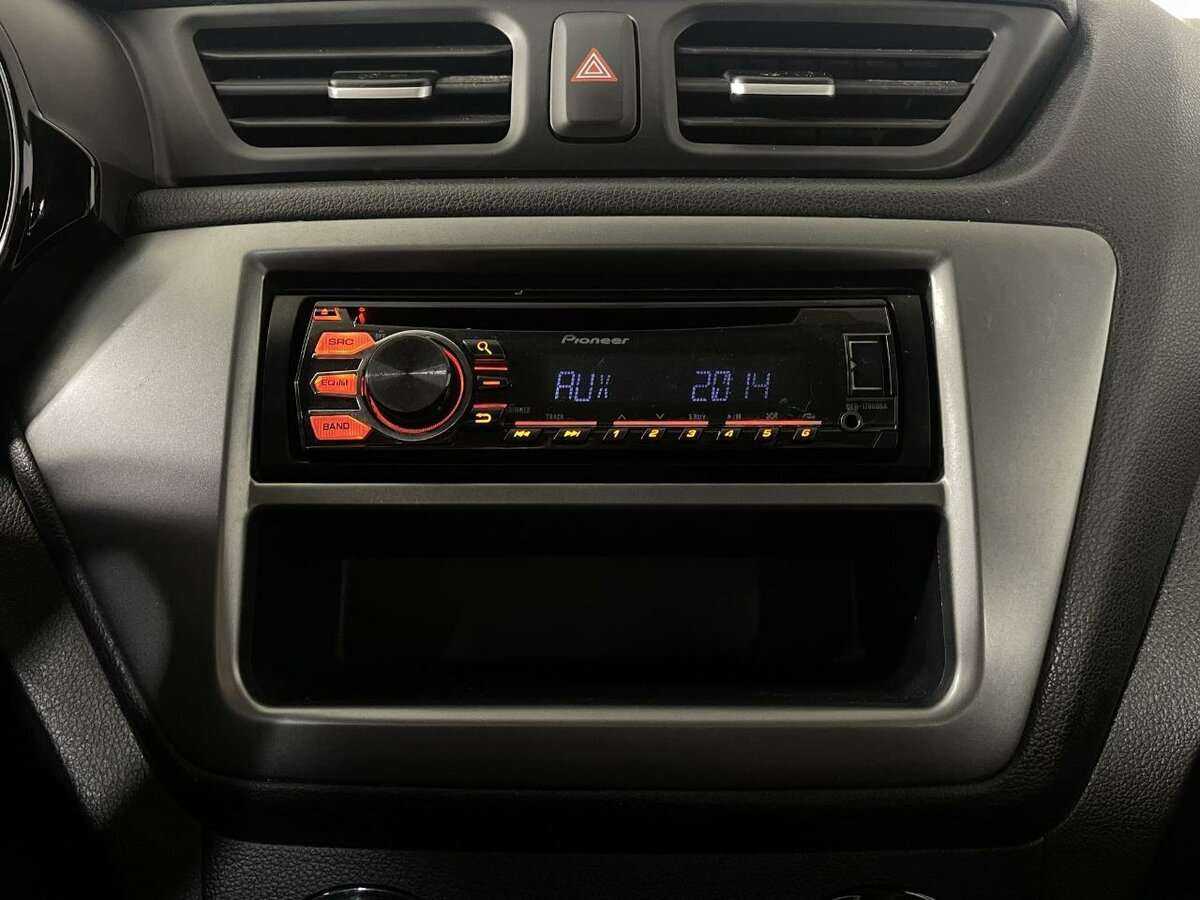 Kia Rio, 2015 - Фото №11