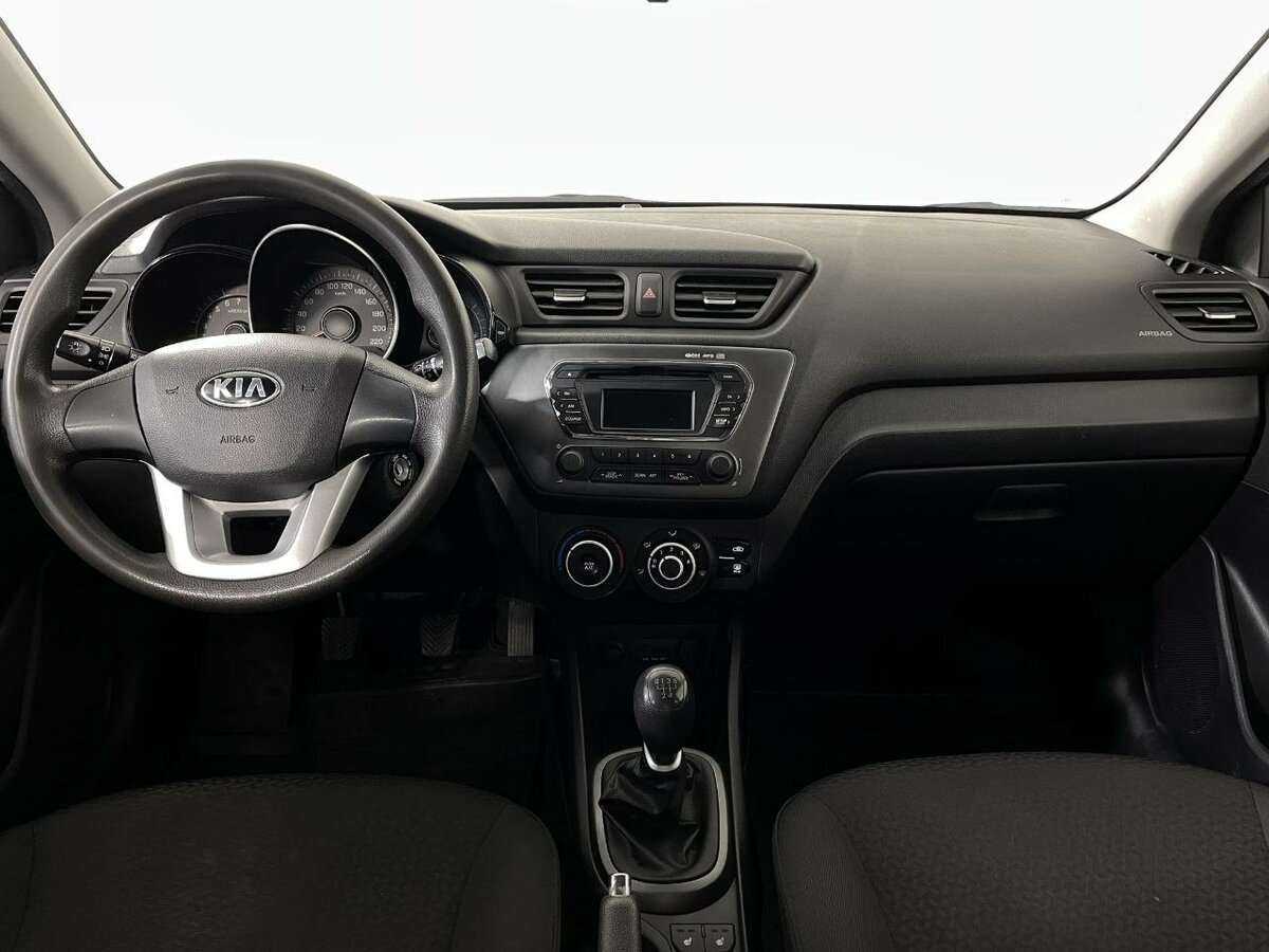 Kia Rio 5-speed, 2013 - Фото №6