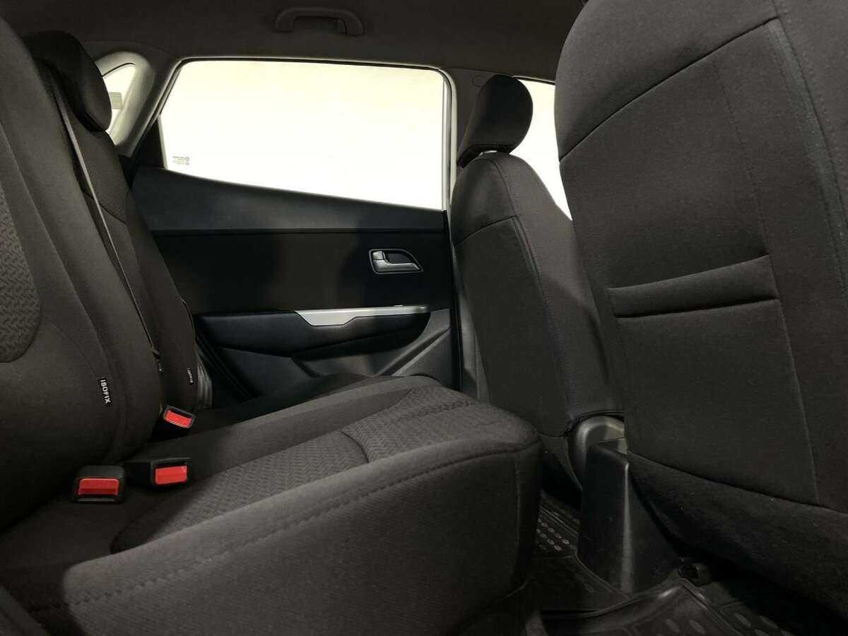 Kia Rio 5-speed, 2013 - Фото №16