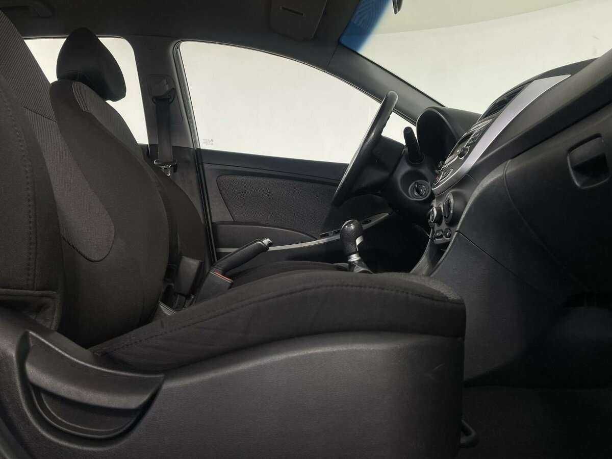 Hyundai Solaris, 2012 - Фото №13