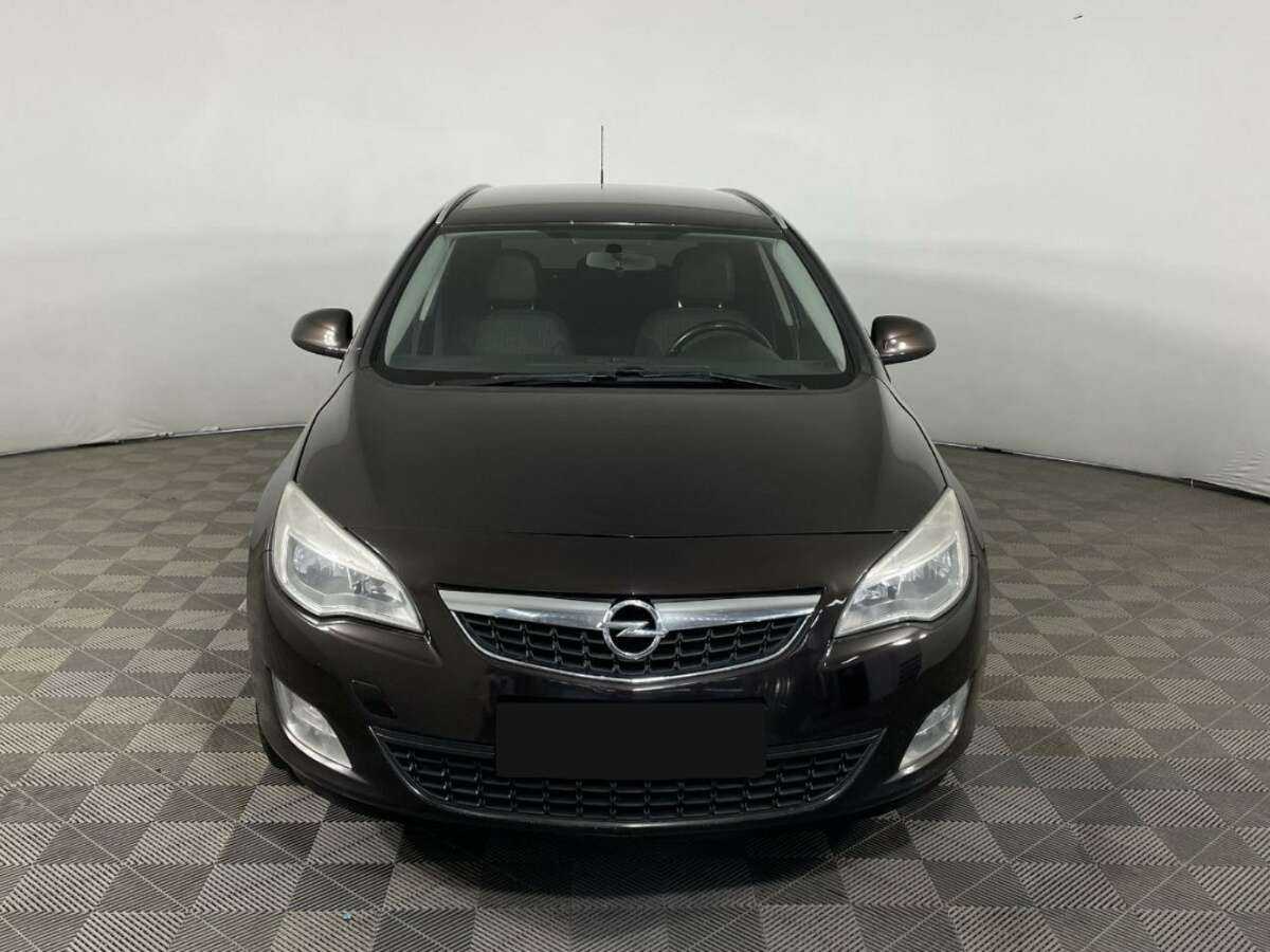 Opel Astra, 2012 - Фото №1