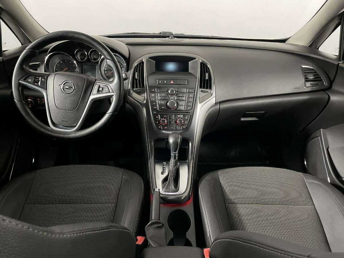 Opel Astra, 2012 - Фото №6