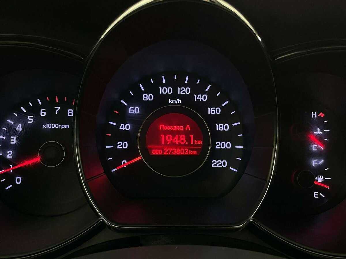 Kia Rio 5-speed, 2013 - Фото №10