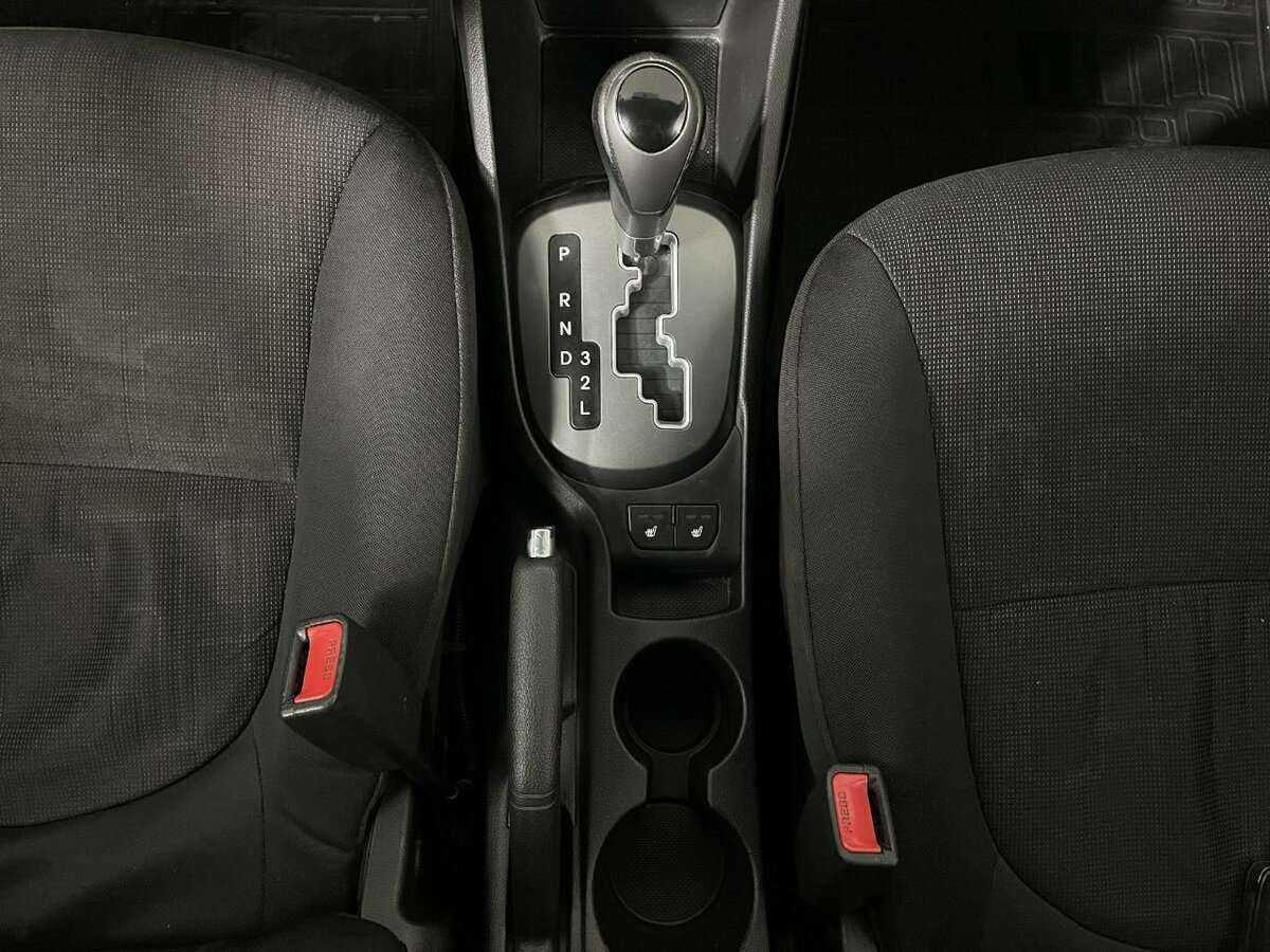 Kia Rio 4-speed, 2012 - Фото №12