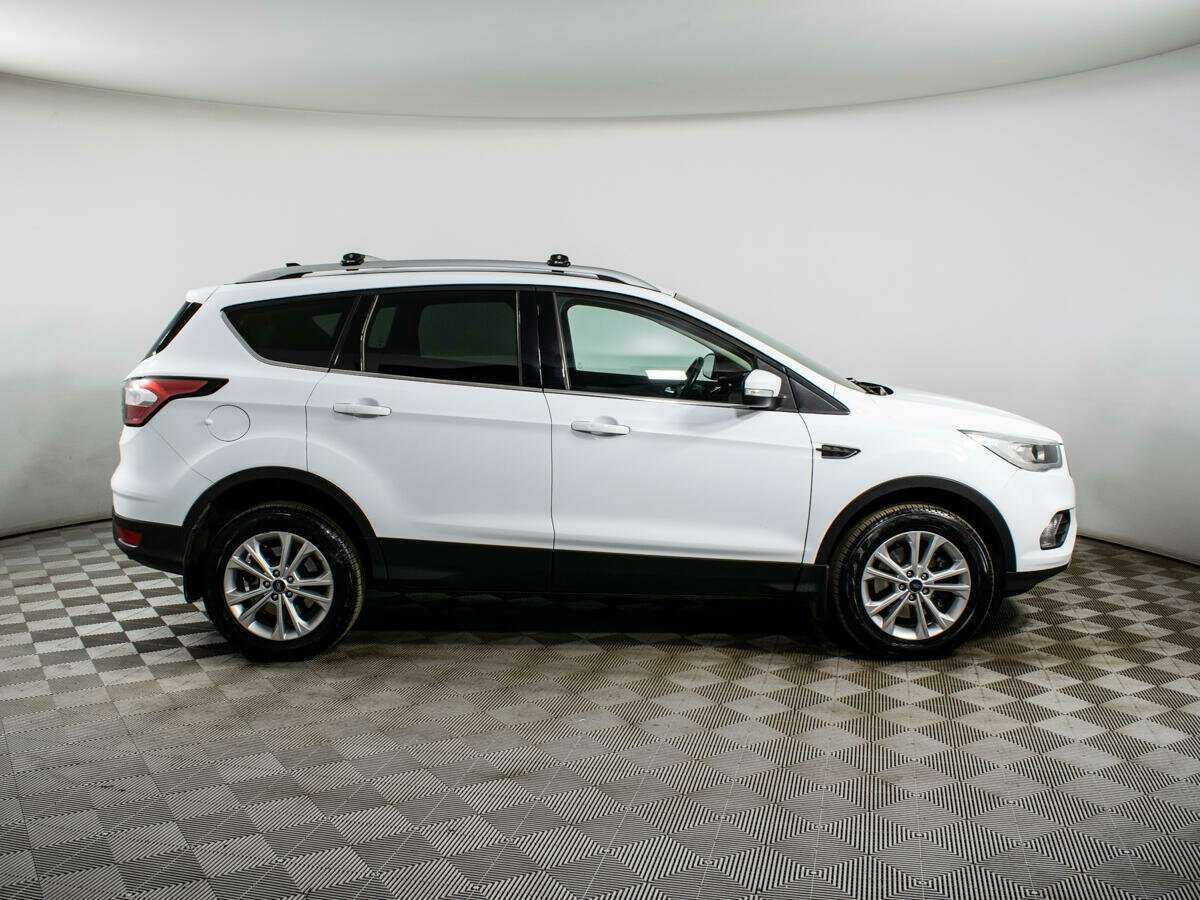 Ford Kuga, 2017 - Фото №3