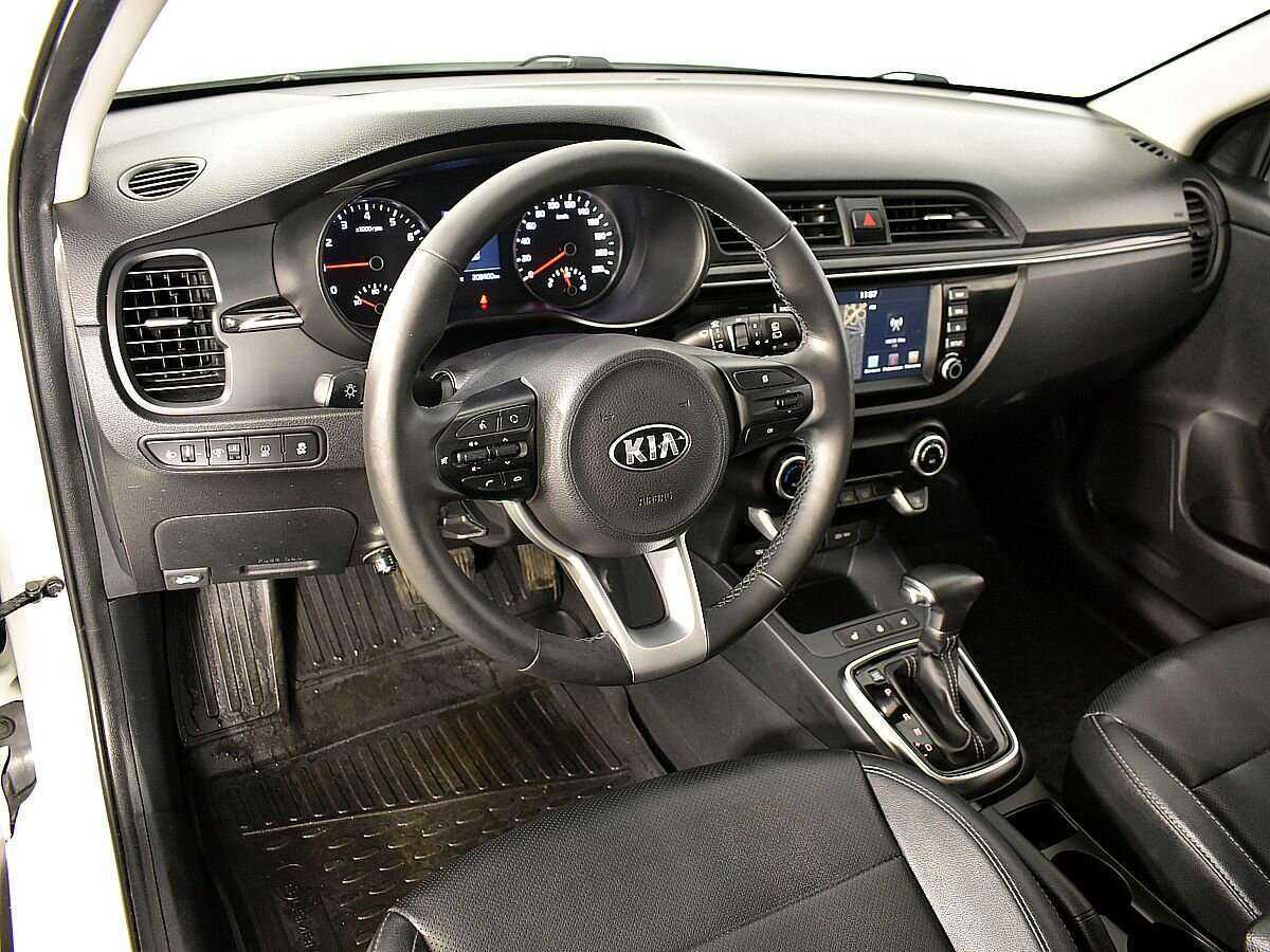 Kia Rio X-Line, 2018 - Фото №4