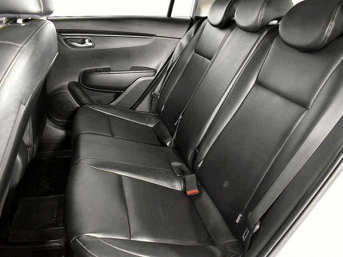 Kia Rio X-Line, 2018 - Фото №6