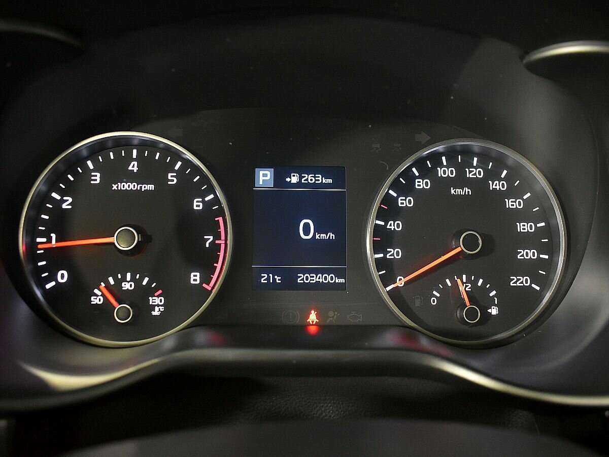 Kia Rio X-Line, 2018 - Фото №9