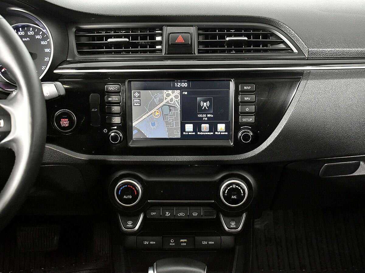 Kia Rio X-Line, 2018 - Фото №11