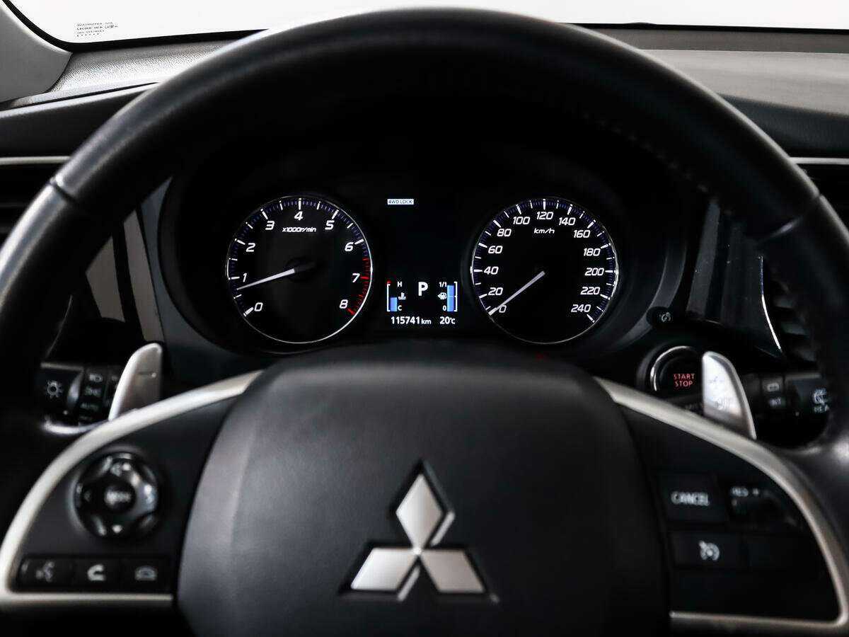 Mitsubishi Outlander, 2013 - Фото №18