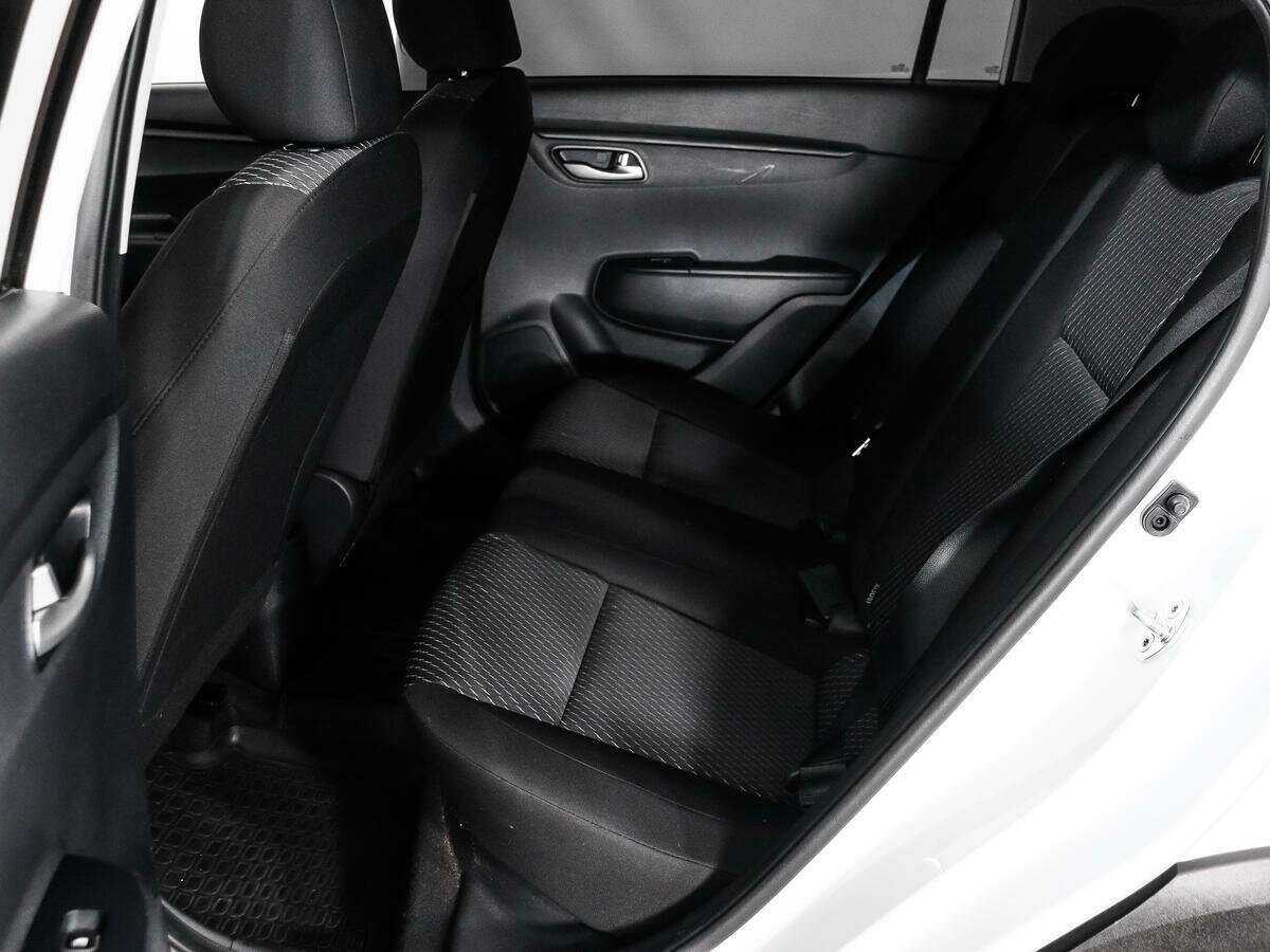 Kia Rio X-Line, 2018 - Фото №9