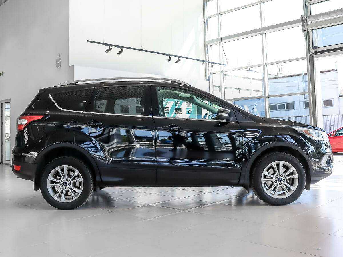 Ford Kuga, 2016 - Фото №3