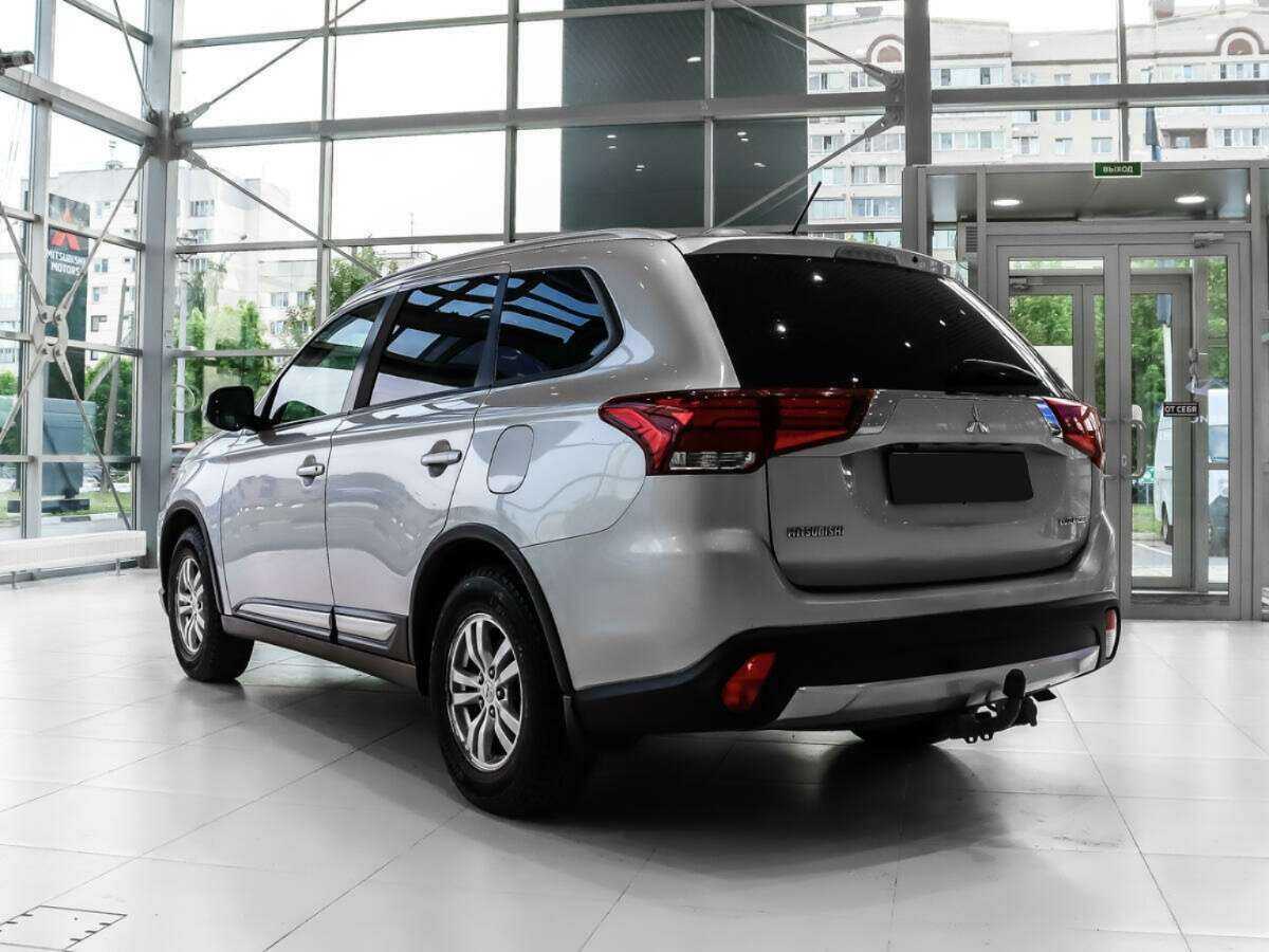 Mitsubishi Outlander, 2016 - Фото №6