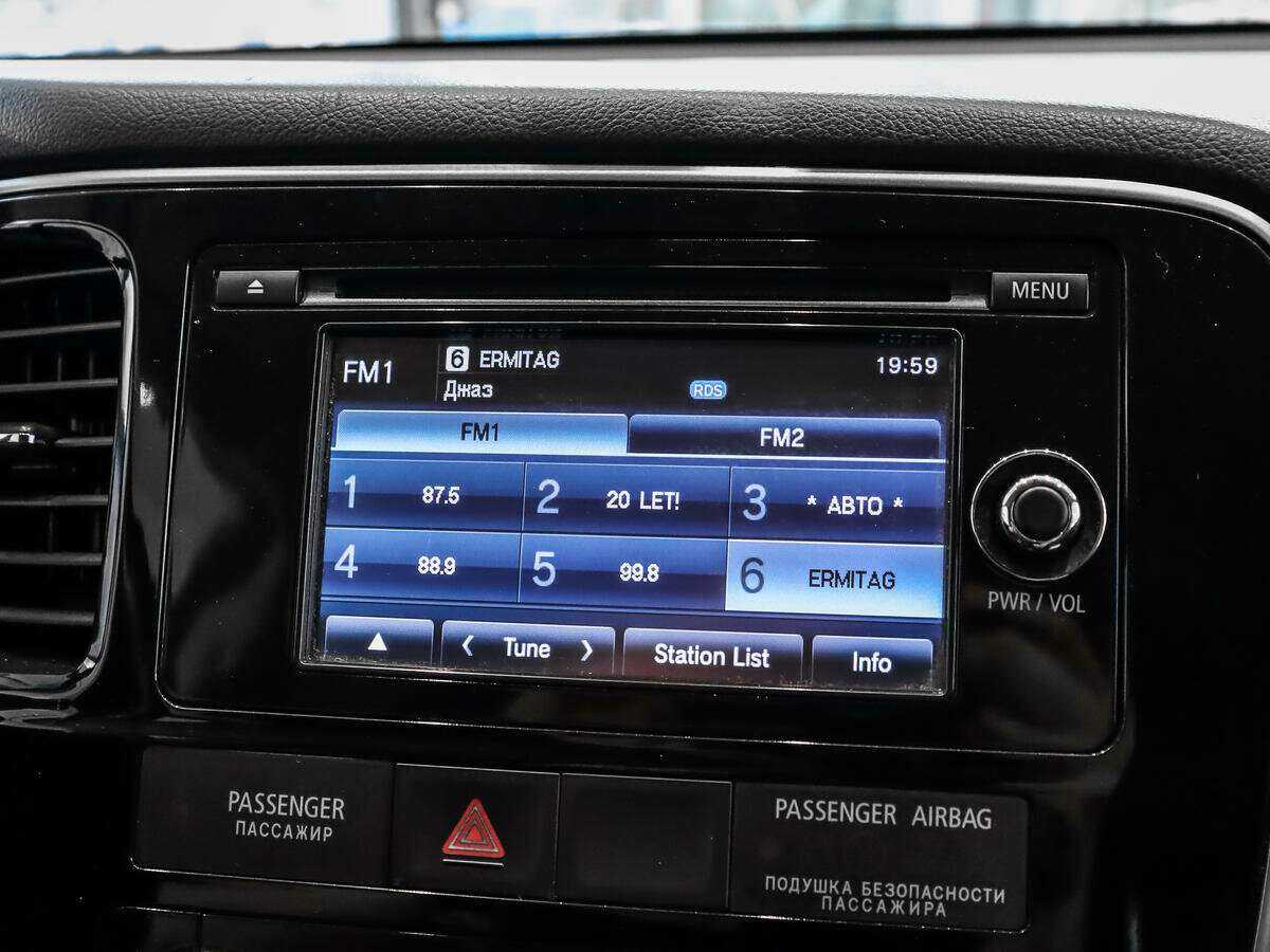 Mitsubishi Outlander, 2016 - Фото №12