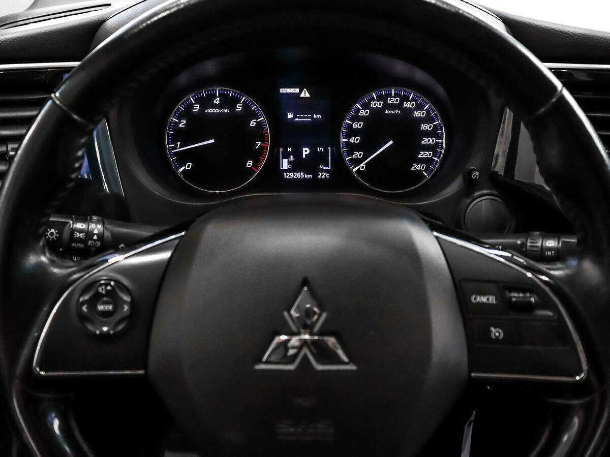 Mitsubishi Outlander, 2016 - Фото №14