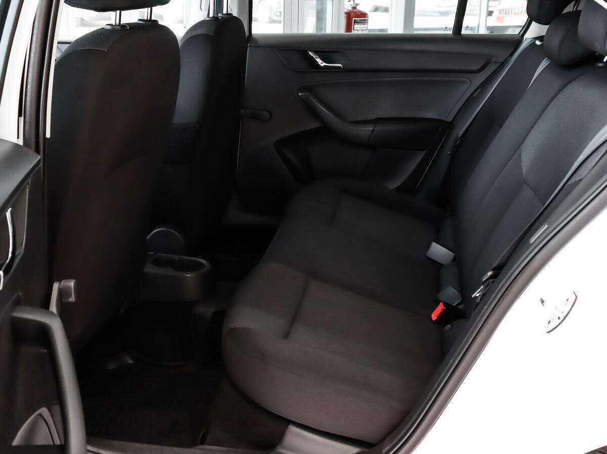 Skoda Rapid, 2016 - Фото №8
