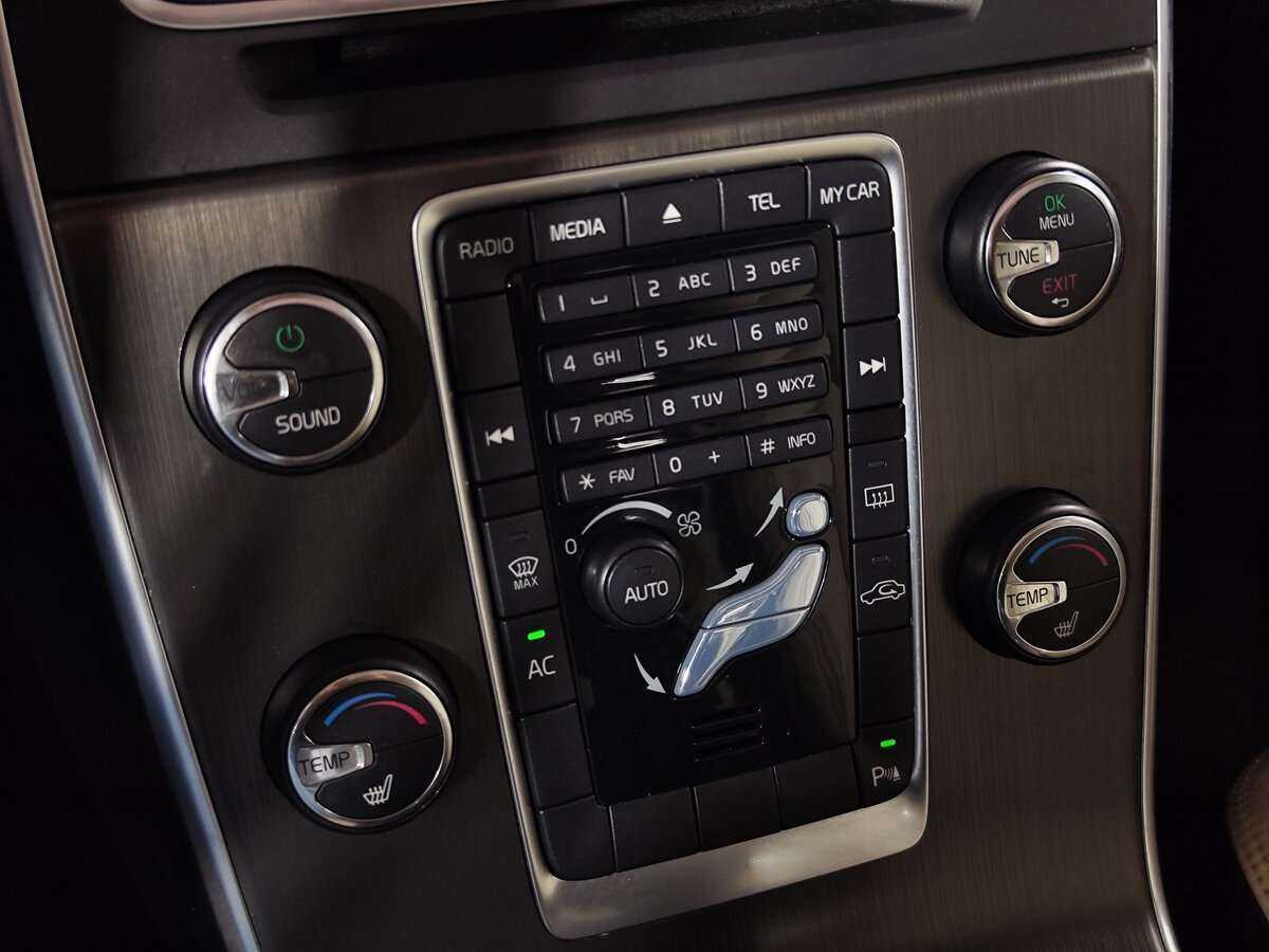 Volvo S60, 2012 - Фото №12