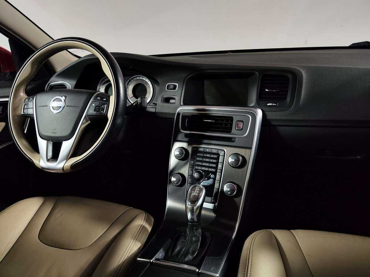 Volvo S60, 2012 - Фото №16