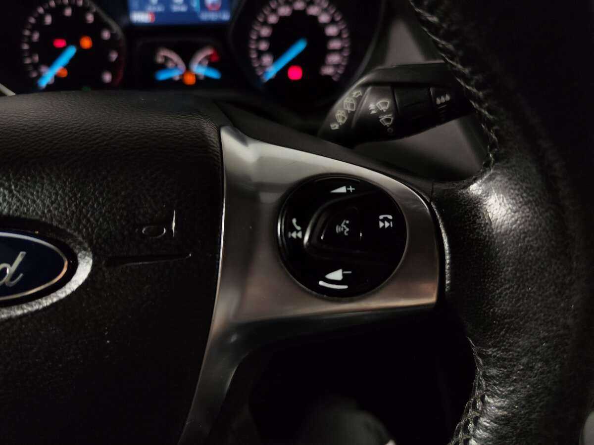 Ford Kuga, 2015 - Фото №10