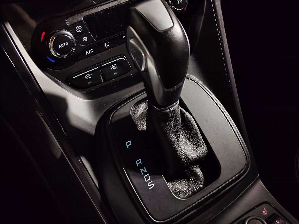 Ford Kuga, 2015 - Фото №15