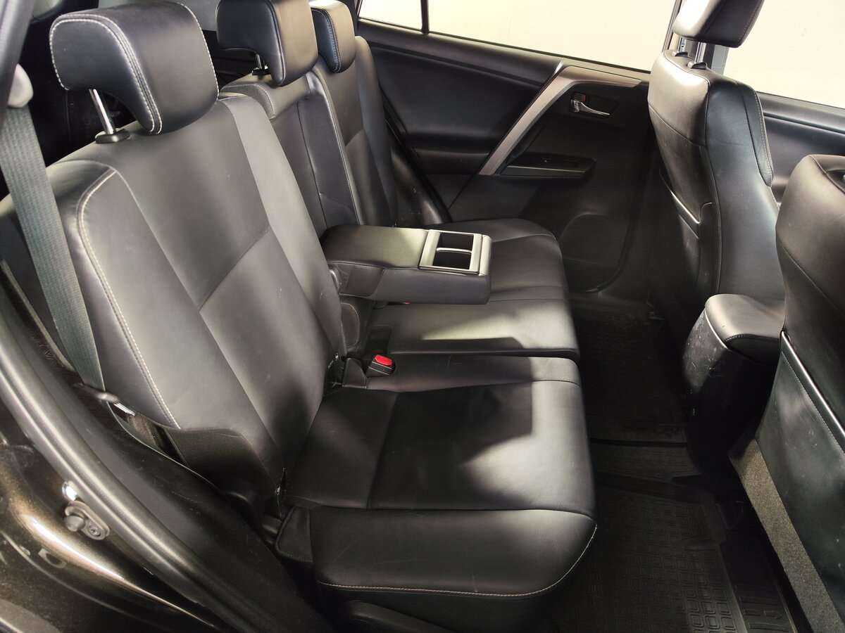 Toyota RAV4, 2015 - Фото №8
