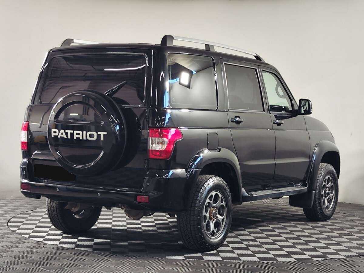 УАЗ Patriot, 2021 - Фото №2