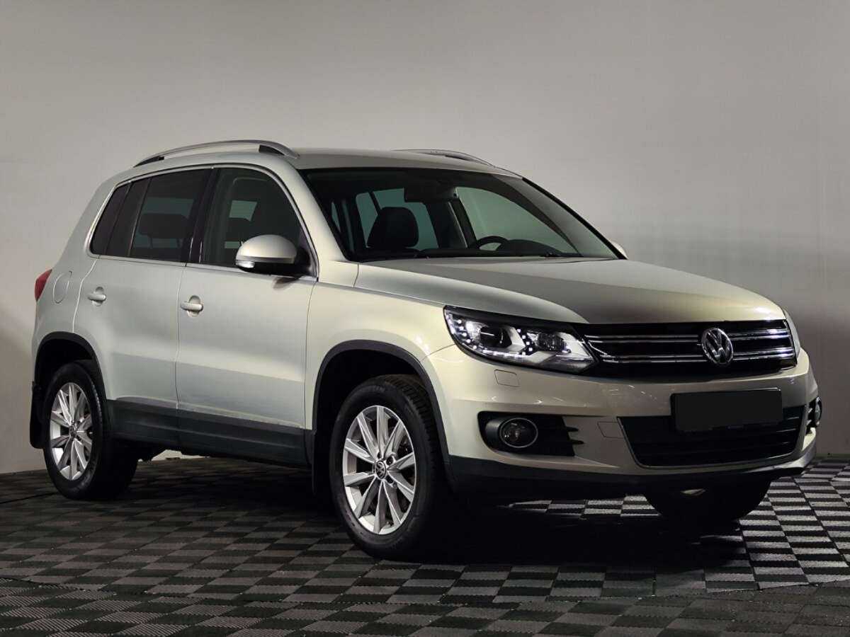 Volkswagen Tiguan, 2012 - Фото №1
