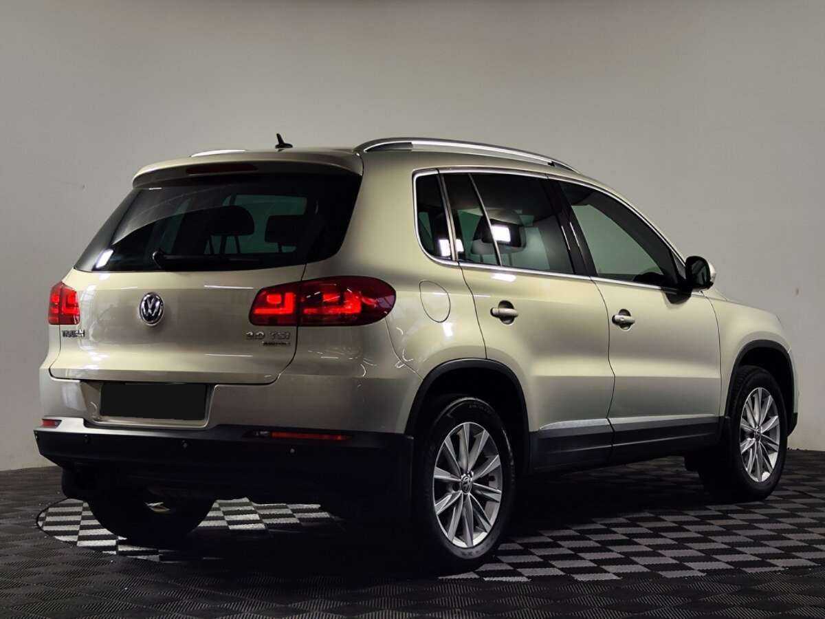 Volkswagen Tiguan, 2012 - Фото №2