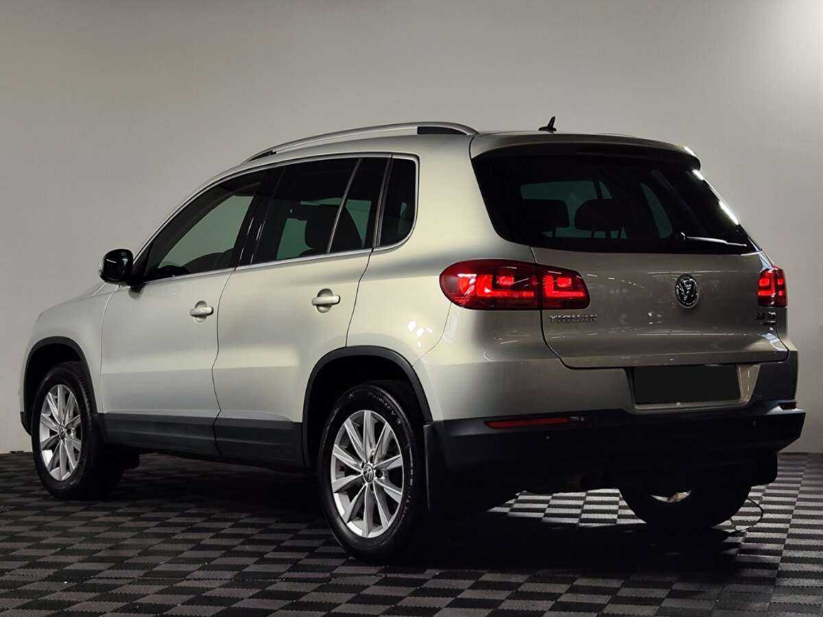 Volkswagen Tiguan, 2012 - Фото №3