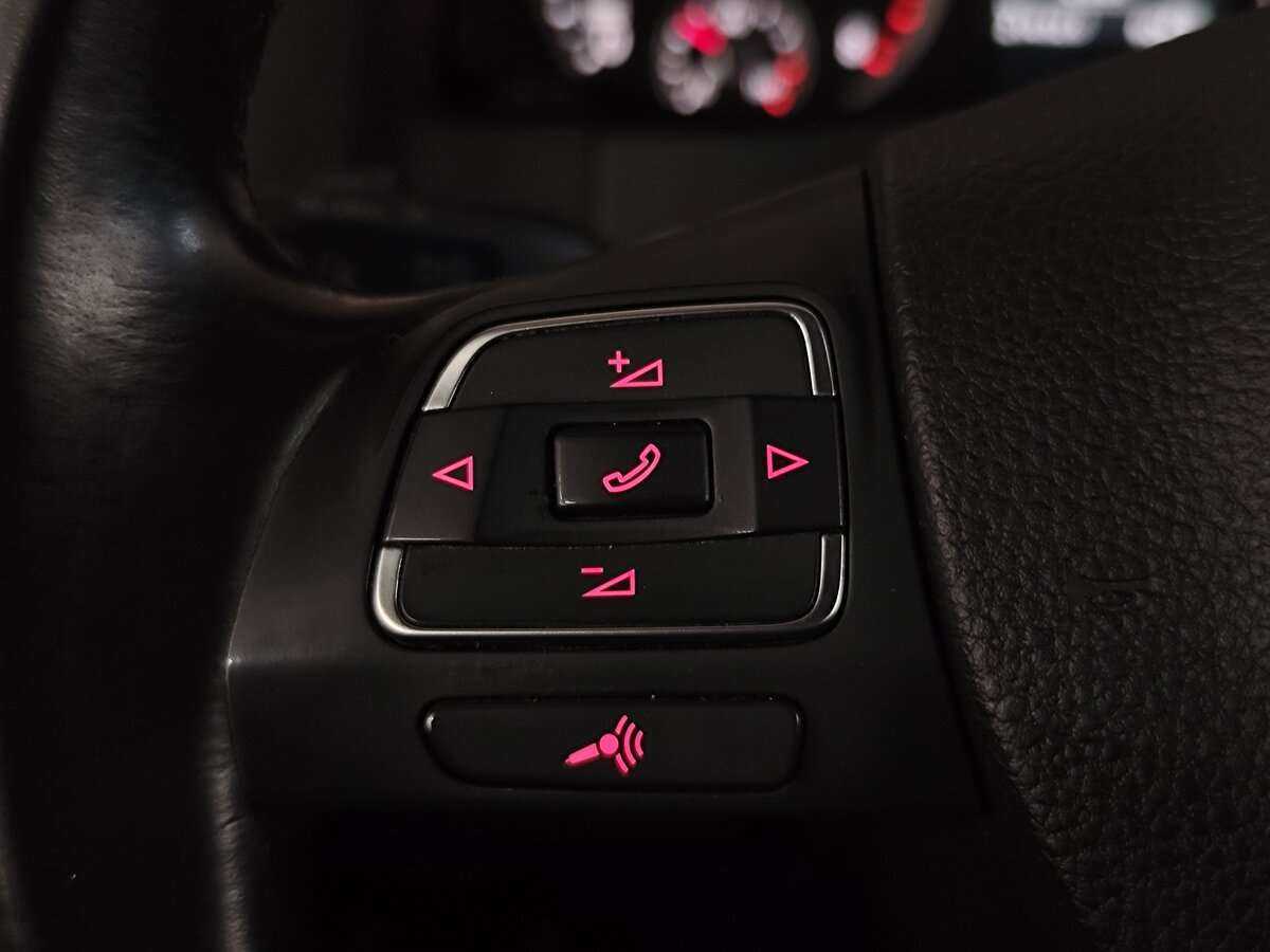 Volkswagen Tiguan, 2012 - Фото №6