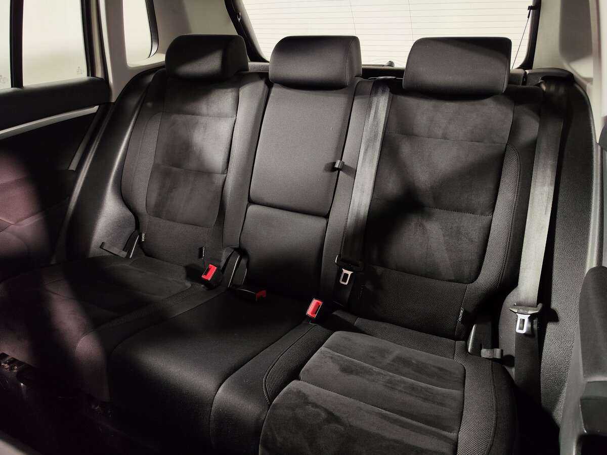 Volkswagen Tiguan, 2012 - Фото №8