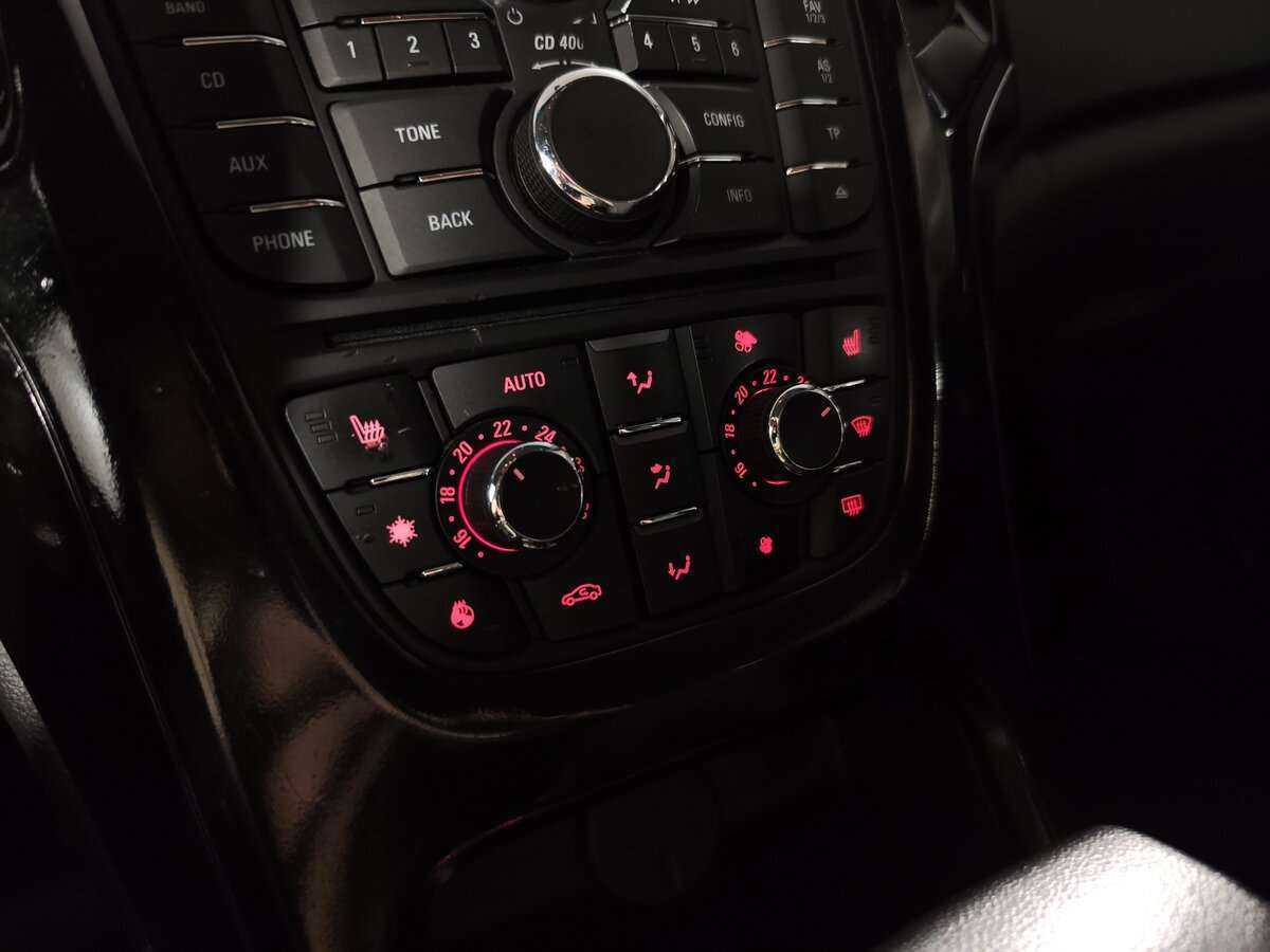 Opel Astra, 2012 - Фото №14