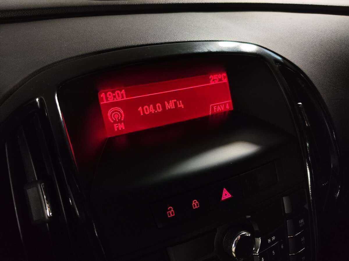 Opel Astra, 2012 - Фото №16