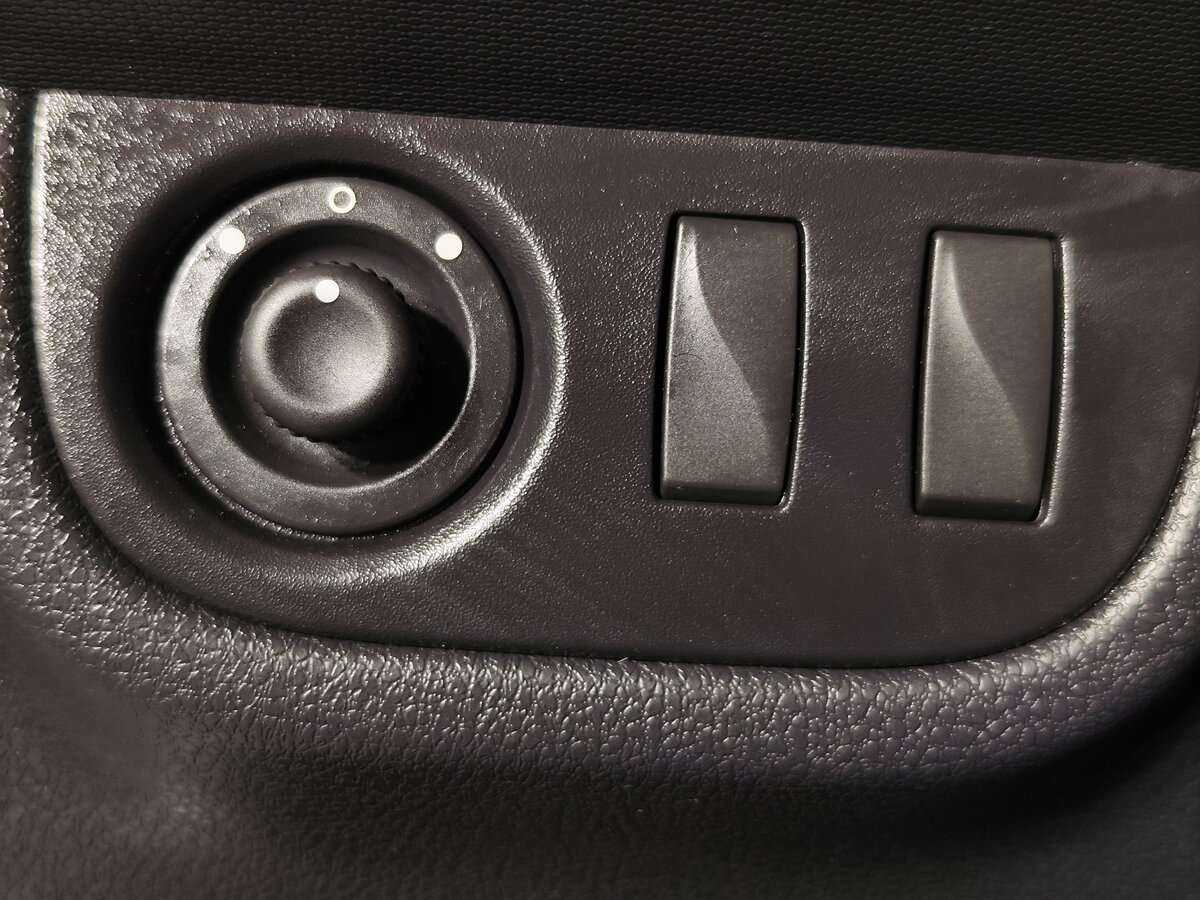 Renault Logan, 2019 - Фото №17