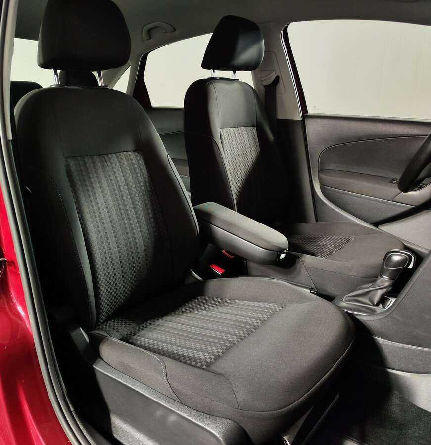 Volkswagen Polo, 2018 - Фото №11