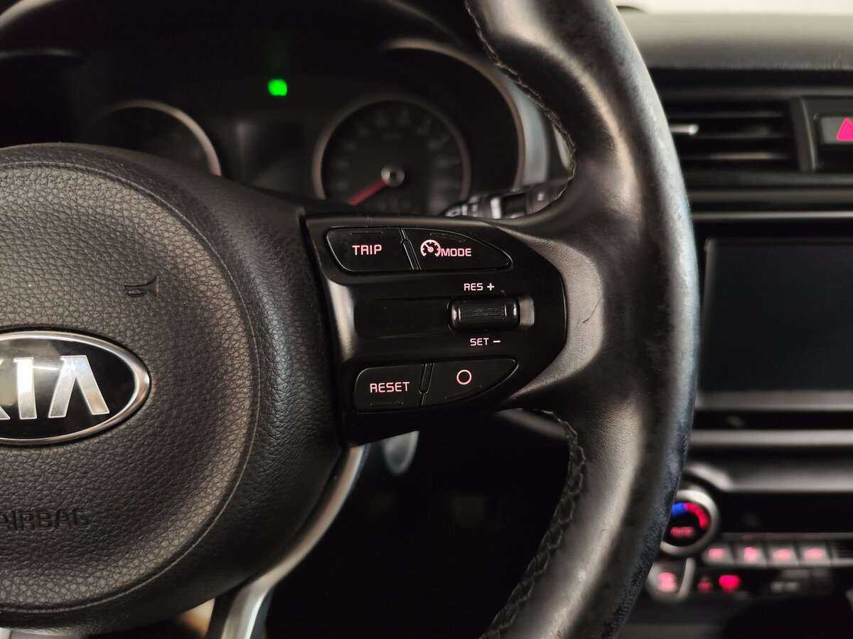 Kia Rio X-Line, 2018 - Фото №7